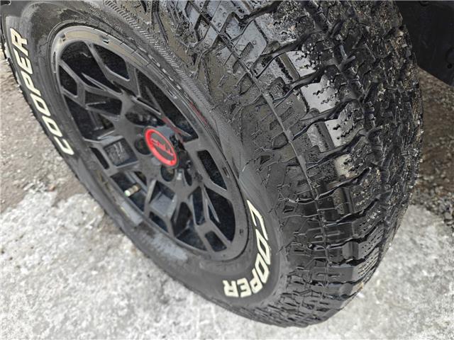 2021 Toyota 4Runner Base in Ottawa - Image 8 of 14 2021 Toyota 4Runner Base in Ottawa - Image 8 of 14