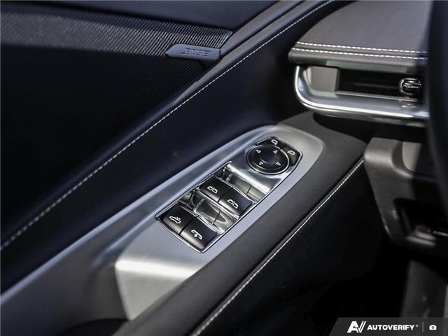 2024 Chevrolet Corvette Stingray (Stk: 166104) in London - Image 17 of 27