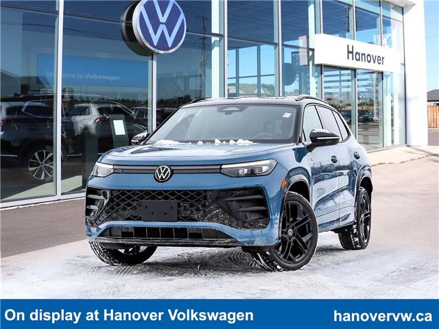 2026 Volkswagen Tiguan Comfortline R-Line Black Edition (Stk: HV688) in Walkerton - Image 1 of 24