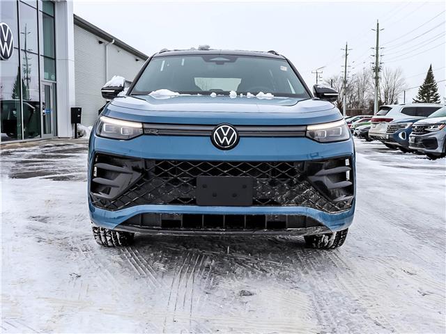 2026 Volkswagen Tiguan Comfortline R-Line Black Edition (Stk: HV688) in Walkerton - Image 2 of 24