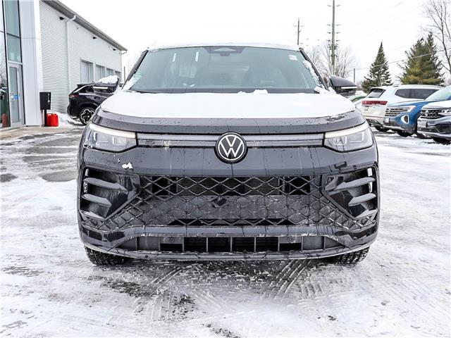 2026 Volkswagen Tiguan Comfortline R-Line Black Edition (Stk: HV687) in Walkerton - Image 2 of 23