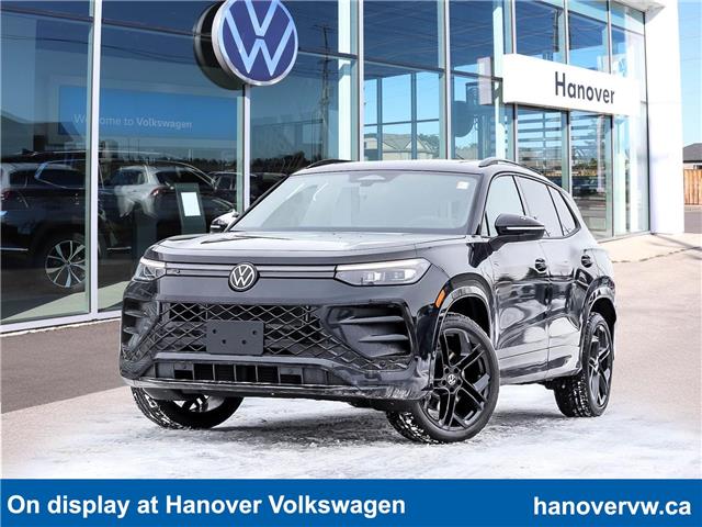 2026 Volkswagen Tiguan Comfortline R-Line Black Edition (Stk: HV690) in Walkerton - Image 1 of 24