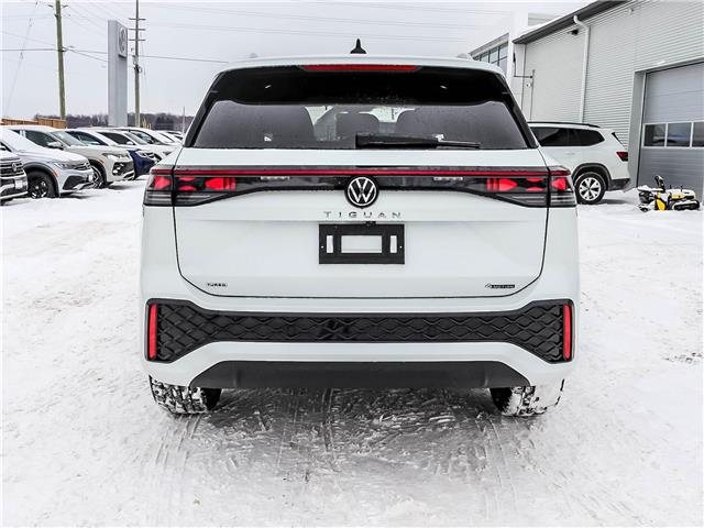 2026 Volkswagen Tiguan Highline Turbo R-Line (Stk: HV700) in Walkerton - Image 4 of 24 2026 Volkswagen Tiguan Highline Turbo R-Line (Stk: HV700) in Walkerton - Image 4 of 24