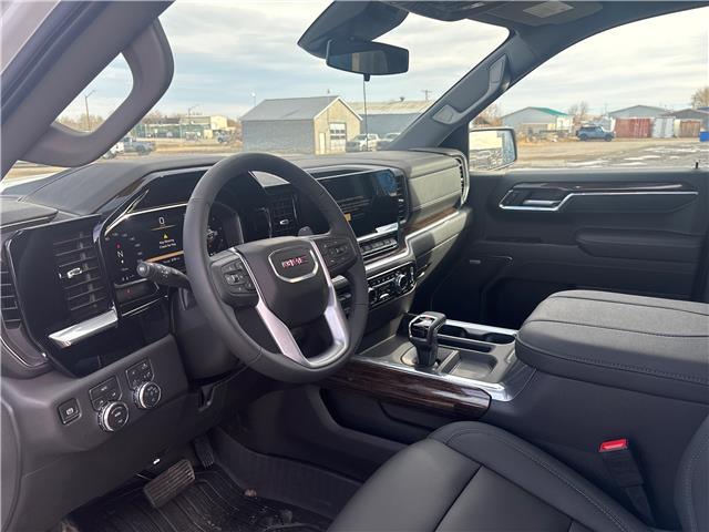 2026 GMC Sierra 1500 Elevation (Stk: 26SR12132) in Pincher Creek - Image 10 of 12 2026 GMC Sierra 1500 Elevation (Stk: 26SR12132) in Pincher Creek - Image 10 of 12