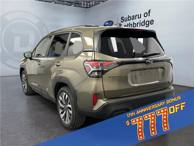 2026 Subaru Forester Premier (Stk: 300219) in Lethbridge - Image 3 of 15