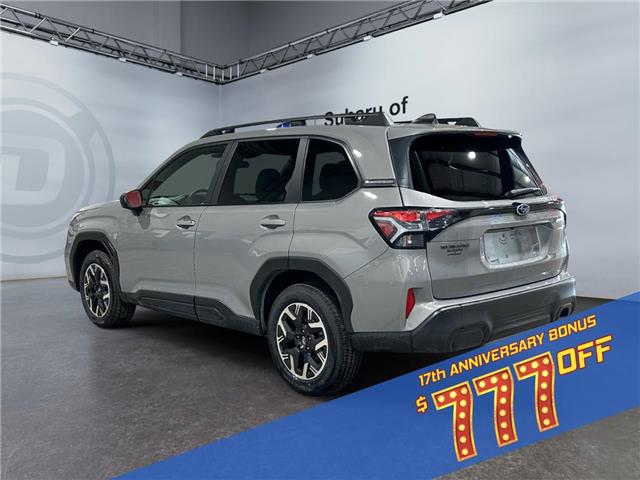 2026 Subaru Forester Touring (Stk: 300051) in Lethbridge - Image 3 of 15