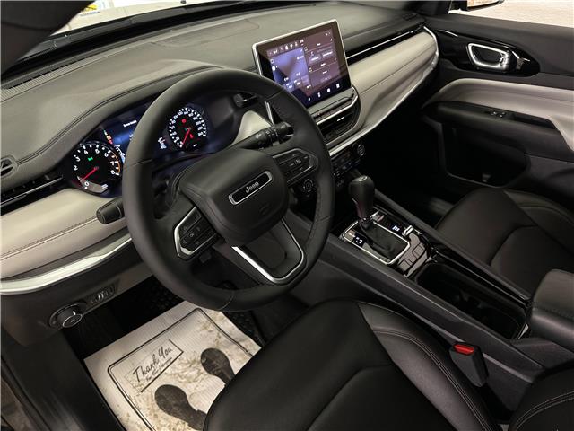 2024 Jeep Compass Limited (Stk: 43600J) in Belleville - Image 13 of 26