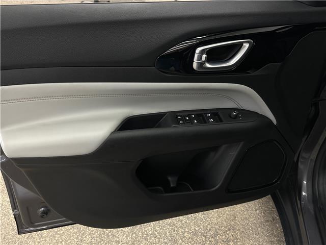 2024 Jeep Compass Limited (Stk: 43600J) in Belleville - Image 14 of 26