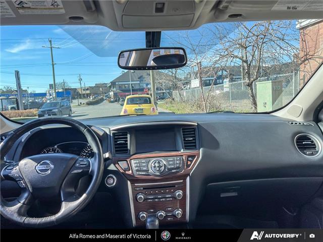 2017 Nissan Pathfinder Platinum (Stk: 237551) in Victoria - Image 22 of 23