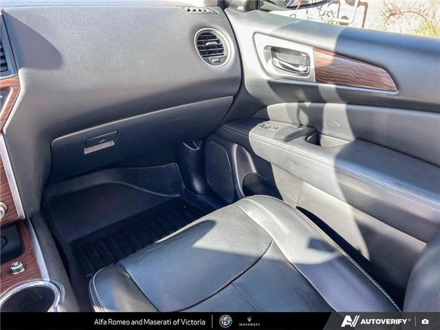 2017 Nissan Pathfinder Platinum (Stk: 237551) in Victoria - Image 23 of 23