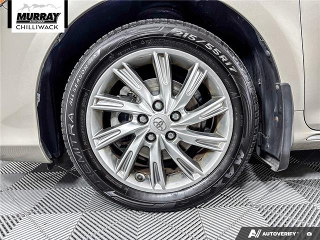 2014 Toyota Camry LE (Stk: 26H245A) in Chilliwack - Image 6 of 36