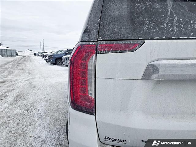 2023 GMC Yukon SLT (Stk: 9029-26A) in Sault Ste. Marie - Image 11 of 25