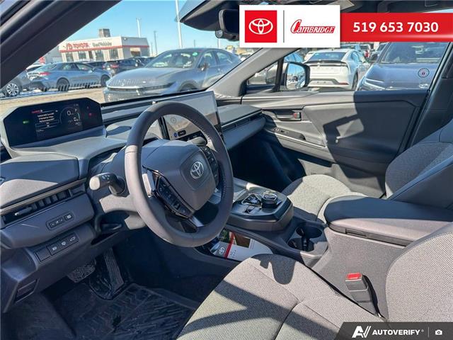 2026 Toyota bZ XLE (Stk: 2602021) in Cambridge - Image 13 of 25