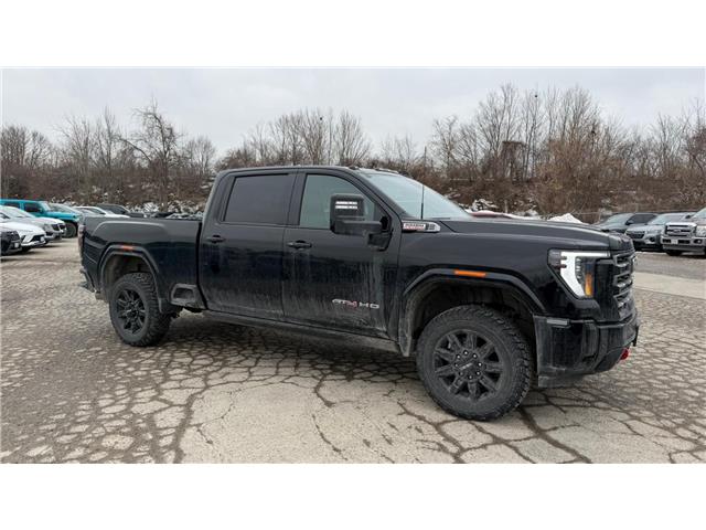 2025 GMC Sierra 2500HD AT4 (Stk: 171473) in London - Image 2 of 11