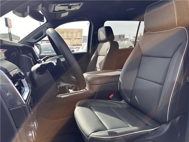 2026 GMC Yukon XL Elevation (Stk: 26119) in Moosomin - Image 8 of 10 2026 GMC Yukon XL Elevation (Stk: 26119) in Moosomin - Image 8 of 10