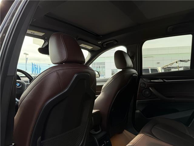 2017 BMW X1 xDrive28i (Stk: 260409A) in Calgary - Image 16 of 18