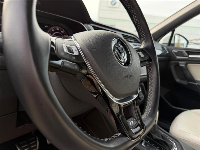 2018 Volkswagen Tiguan Highline (Stk: 260449A) in Calgary - Image 12 of 18