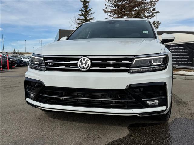 2018 Volkswagen Tiguan Highline (Stk: 260449A) in Calgary - Image 4 of 18