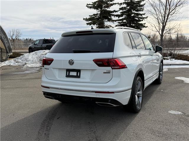 2018 Volkswagen Tiguan Highline (Stk: 260449A) in Calgary - Image 3 of 18