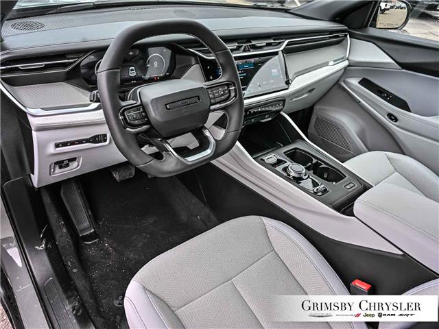 2026 Jeep Cherokee Laredo/Limited (Stk: N26094) in Grimsby - Image 14 of 32