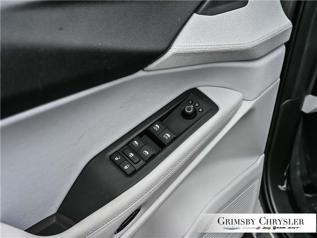 2026 Jeep Cherokee Laredo/Limited (Stk: N26094) in Grimsby - Image 17 of 32