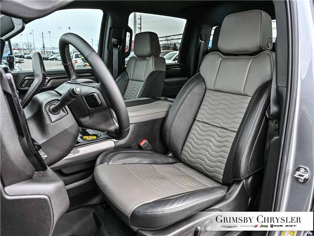 2025 Chevrolet Silverado 2500HD ZR2 (Stk: N26074A) in Grimsby - Image 15 of 32