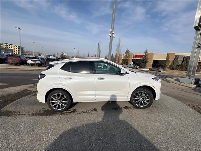 2026 Buick Encore GX Avenir (Stk: TB147529) in Calgary - Image 7 of 24 2026 Buick Encore GX Avenir (Stk: TB147529) in Calgary - Image 7 of 24