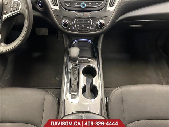2023 Chevrolet Malibu 1LT (Stk: 303039) in Lethbridge - Image 11 of 15
