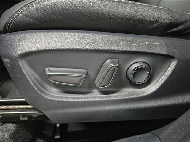 2024 Toyota Corolla Cross XLE (Stk: 10119957A) in Markham - Image 12 of 35