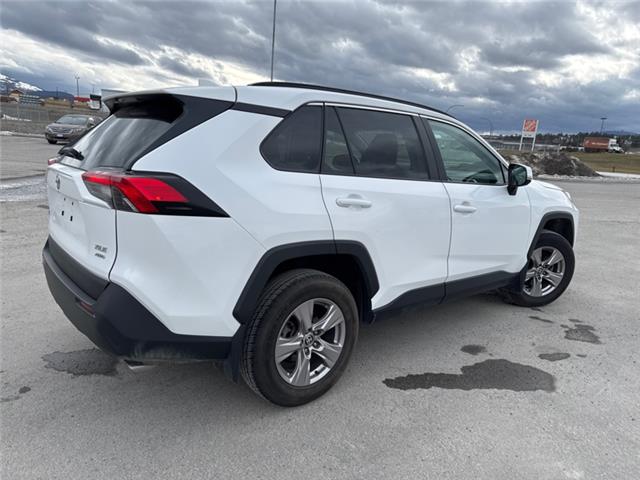 2022 Toyota RAV4 XLE (Stk: C299744K) in Cranbrook - Image 5 of 19