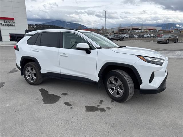 2022 Toyota RAV4 XLE (Stk: C299744K) in Cranbrook - Image 8 of 19