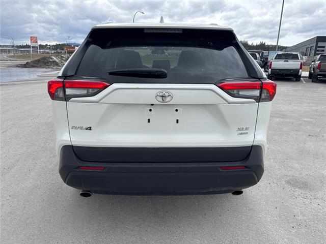 2022 Toyota RAV4 XLE (Stk: W257554K) in Cranbrook - Image 4 of 20