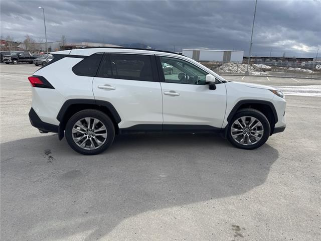 2022 Toyota RAV4 XLE (Stk: W257554K) in Cranbrook - Image 6 of 20