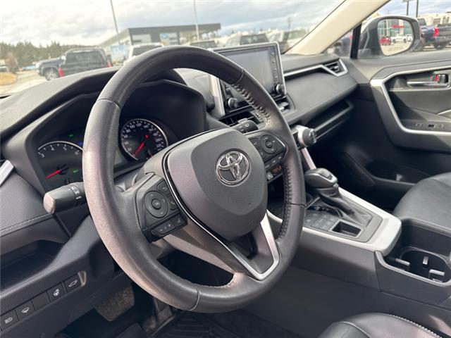 2022 Toyota RAV4 XLE (Stk: W257554K) in Cranbrook - Image 9 of 20