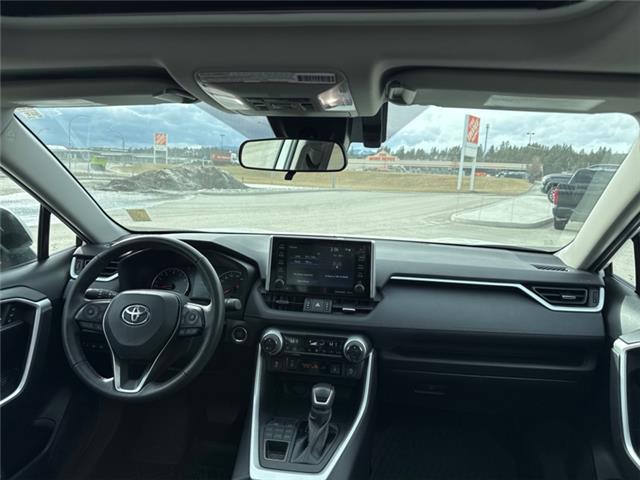 2022 Toyota RAV4 XLE (Stk: W257554K) in Cranbrook - Image 11 of 20