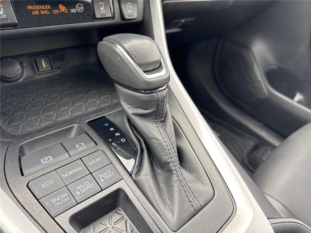 2022 Toyota RAV4 XLE (Stk: W257554K) in Cranbrook - Image 15 of 20