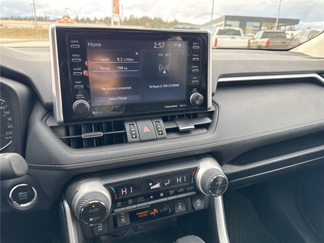 2022 Toyota RAV4 XLE (Stk: W257554K) in Cranbrook - Image 17 of 20