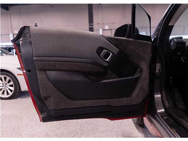 2018 BMW i3 Base w/Range Extender (Stk: R69219) in Calgary - Image 10 of 19