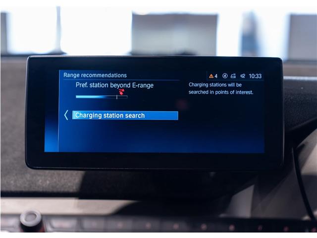 2018 BMW i3 Base w/Range Extender (Stk: R69219) in Calgary - Image 15 of 19