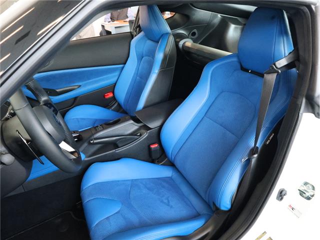 2025 Nissan Z Performance (Stk: 26T118A) in Calgary - Image 10 of 18