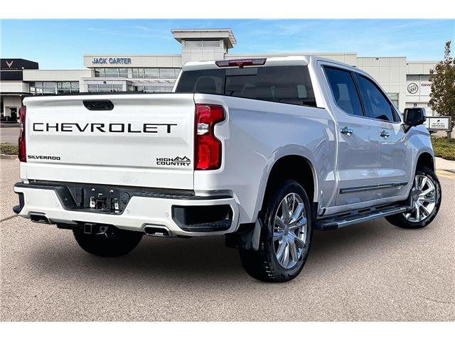 2022 Chevrolet Silverado 1500 High Country (Stk: 22618UB) in Calgary - Image 2 of 34