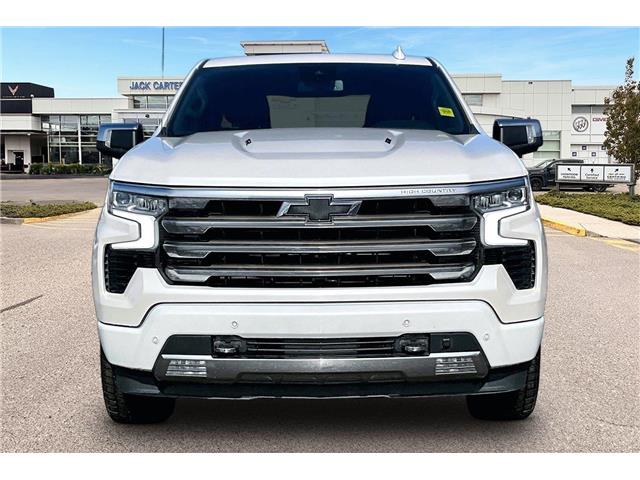 2022 Chevrolet Silverado 1500 High Country (Stk: 22618UB) in Calgary - Image 3 of 34