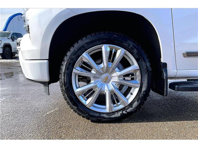 2022 Chevrolet Silverado 1500 High Country (Stk: 22618UB) in Calgary - Image 8 of 34