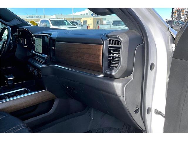 2022 Chevrolet Silverado 1500 High Country (Stk: 22618UB) in Calgary - Image 15 of 34
