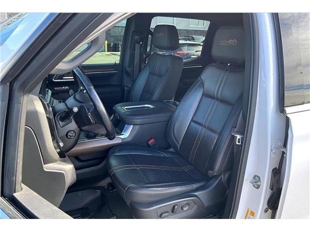 2022 Chevrolet Silverado 1500 High Country (Stk: 22618UB) in Calgary - Image 25 of 34