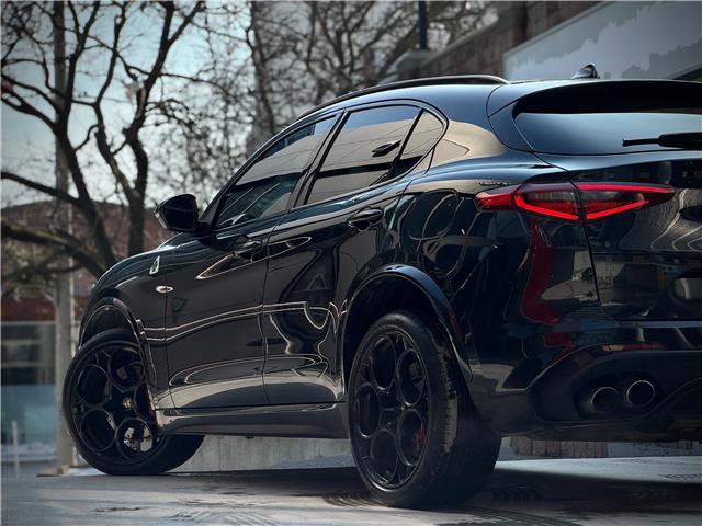 2022 Alfa Romeo Stelvio Quadrifoglio (Stk: 446U) in Toronto - Image 12 of 30