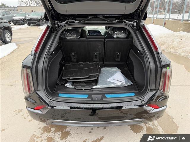 2026 Cadillac OPTIQ Sport (Stk: 2-13211) in Oshawa - Image 9 of 21