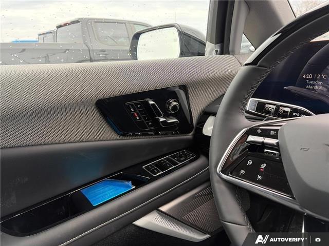 2026 Cadillac OPTIQ Sport (Stk: 2-13211) in Oshawa - Image 16 of 21