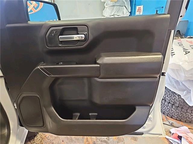 2024 Chevrolet Silverado 1500 Custom Trail Boss (Stk: 106344) in Lower Sackville - Image 9 of 11 2024 Chevrolet Silverado 1500 Custom Trail Boss (Stk: 106344) in Lower Sackville - Image 9 of 11