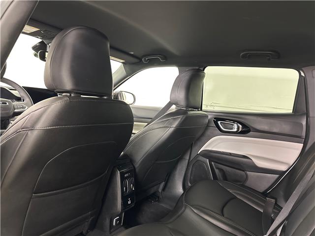 2024 Jeep Compass Limited (Stk: 43601J) in Belleville - Image 8 of 27